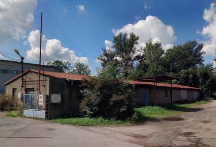                                     Prodej souboru "Lešetínská zděný objekt", budova č.p. 639 a dvou pozemků, pozemky celkem 799 m2, z majetku Liberty Ostrava a.s.
                                