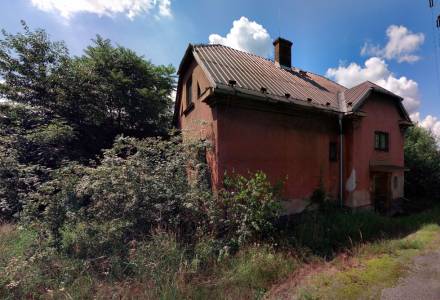                                     Prodej souboru "Kunčice celek 7", budova č.p. 683 a jednoho pozemku vč. stavby, pozemky celkem 870 m2, z majetku Liberty Ostrava
                                