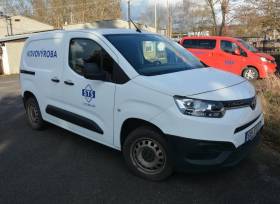 Nákladní automobil TOYOTA PROACE CITY, 2021, RZ: 8AM8123, VIN: YAREFYHZJGJ929648, 134.200 km,  z majetku STS Prunéřov, a.s.