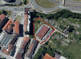 Prodej výrobně skladovacího areálu; hala zastavěná plocha 653 m2, pozemky celkem 3.001 m2, Plzeň-město