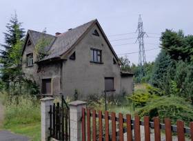 Prodej RD, zastavěná plocha 97 m2, pozemky 2100 m2, k.ú. Bartovice, z majetku Liberty Ostrava a.s.