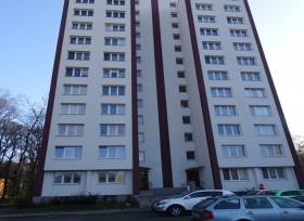 Prodej bytové jednotky, dispozice 3+1, 69,99 m2, ul. Lumírova 522/26, Výškovice u Ostravy, z majetku Liberty Ostrava a.s.