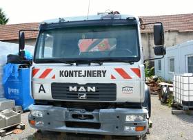 Nákladní automobil - nosič kontejnerů MAN LE 18.280 4X2 BL, RZ 1BZ0680, stav tachometru 691.519 km, z majetku PAMA Poděbrady s.r